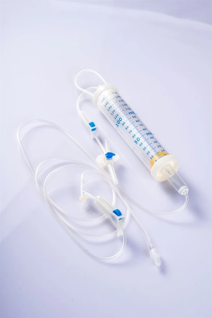 Medical Grade Disposable Infusion Set With Burette high quality